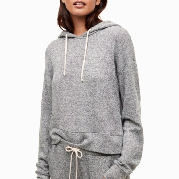 Aritzia Tops - Community Holyrood Cropped Sweater